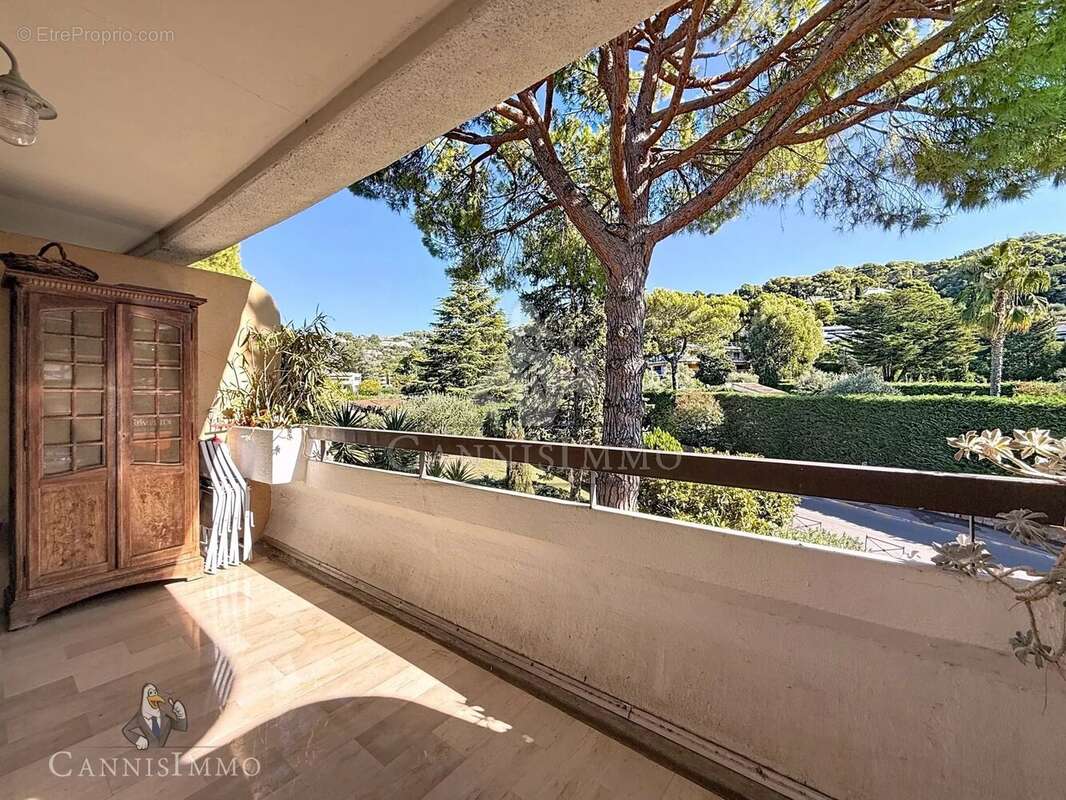 Appartement à LE CANNET