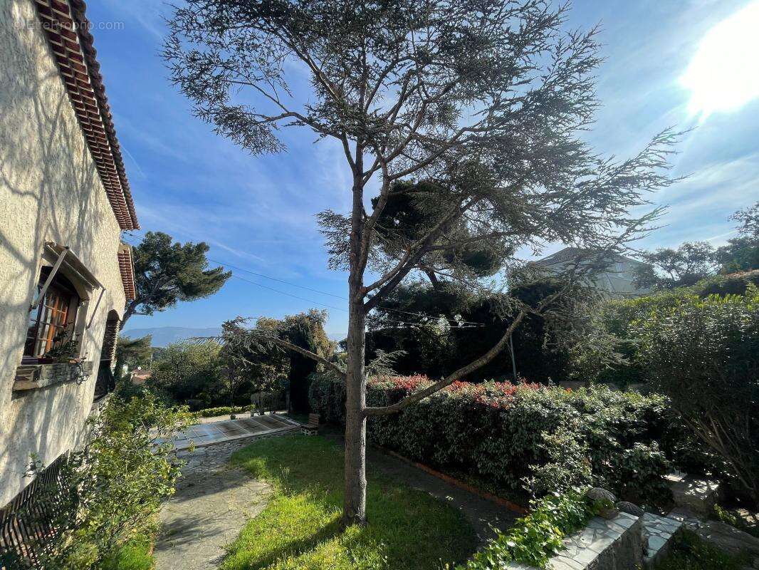 Maison à LA SEYNE-SUR-MER