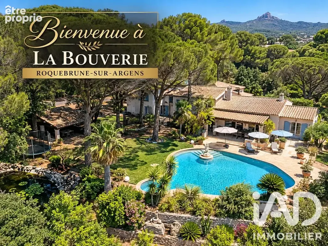 Photo 1 - Maison à ROQUEBRUNE-SUR-ARGENS