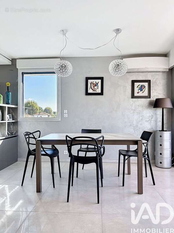 Photo 8 - Appartement à SAINT-LAURENT-DU-VAR