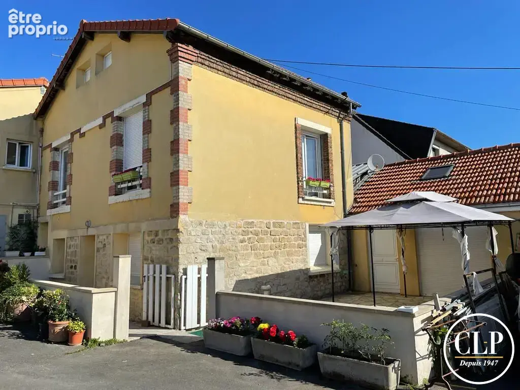 Appartement à MONTREUIL