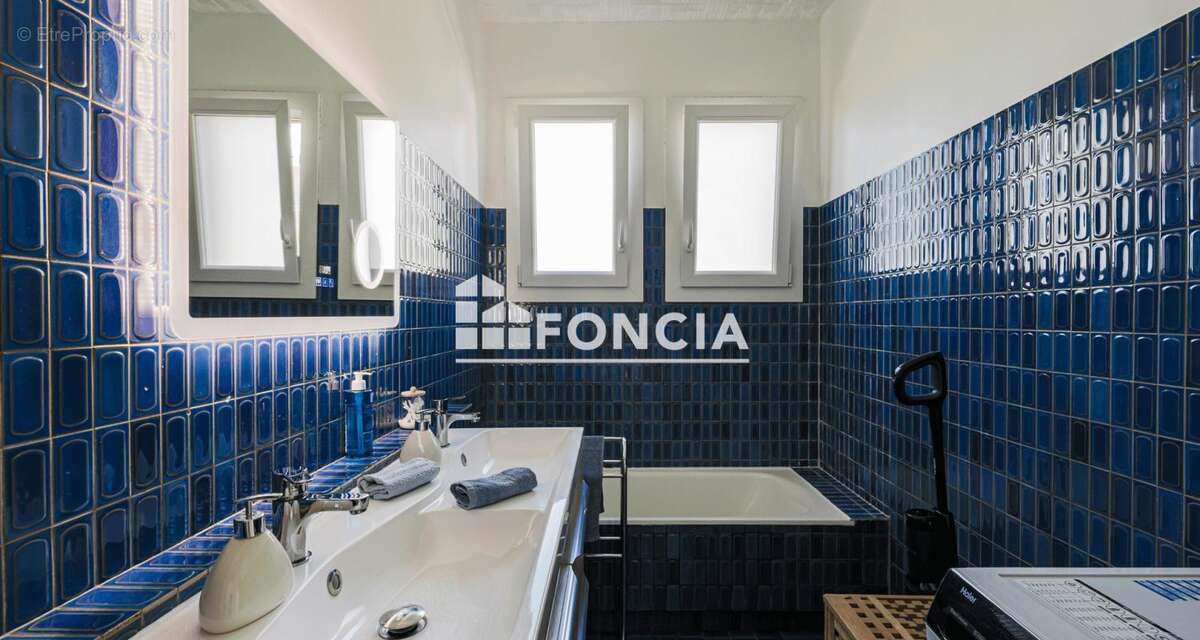  EXCLUSIVITÉ FONCIA – RARE À LA VENTE À ÉCHIROLLES ! Investisseurs, familles : découvrez une propriété aux multiples possibilité - photo 11