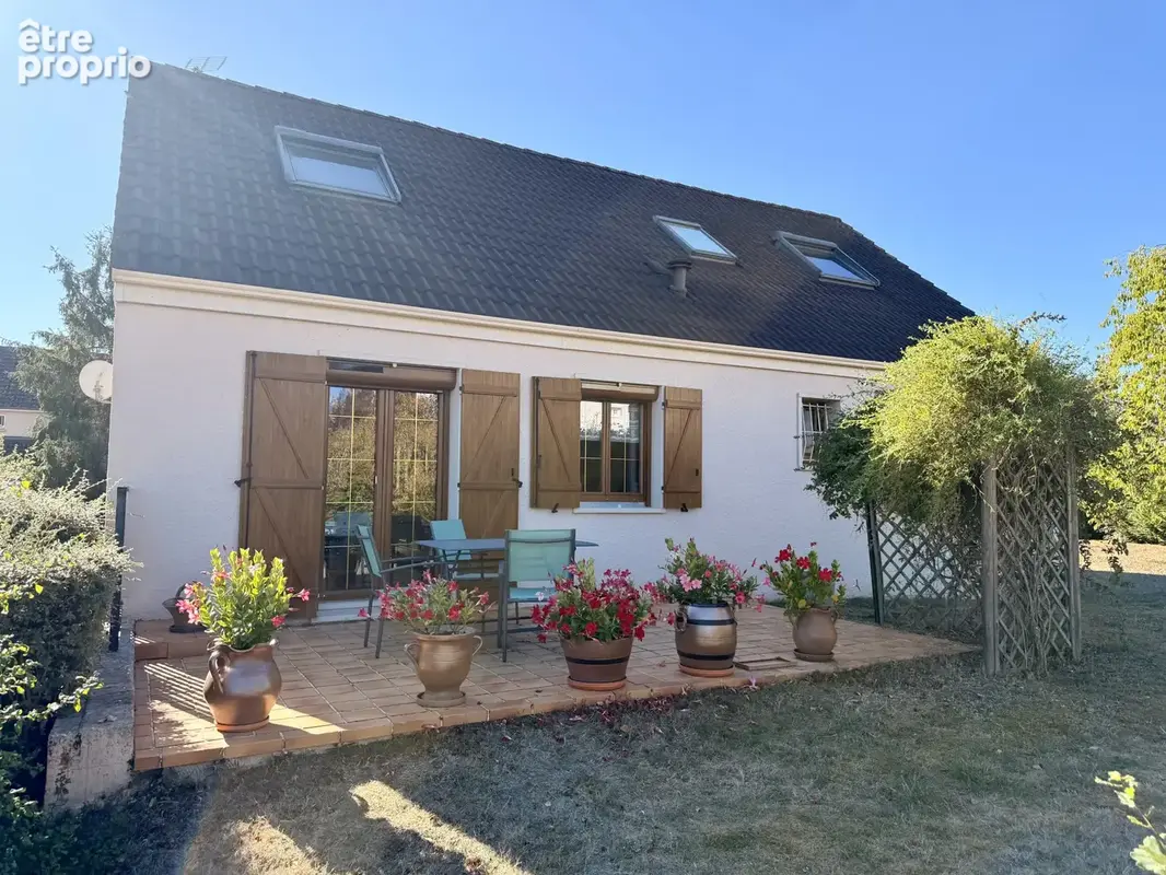 Photo Maison à Briare au prix de 177 000€