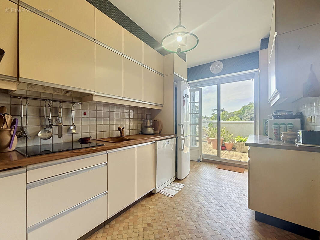 Appartement à SAINT-CYR-SUR-LOIRE