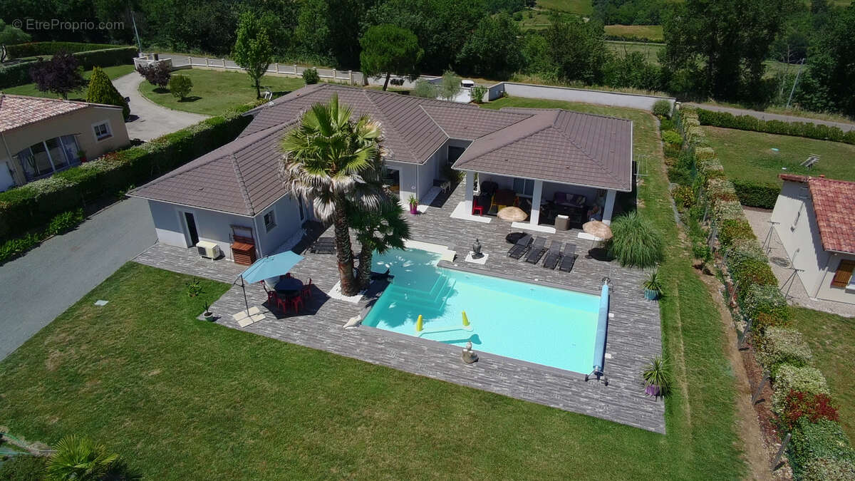 Maison à FOULAYRONNES