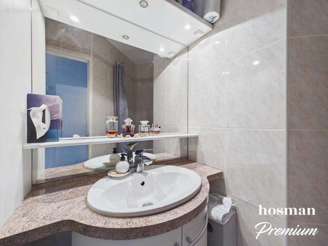 Appartement à PARIS-15E