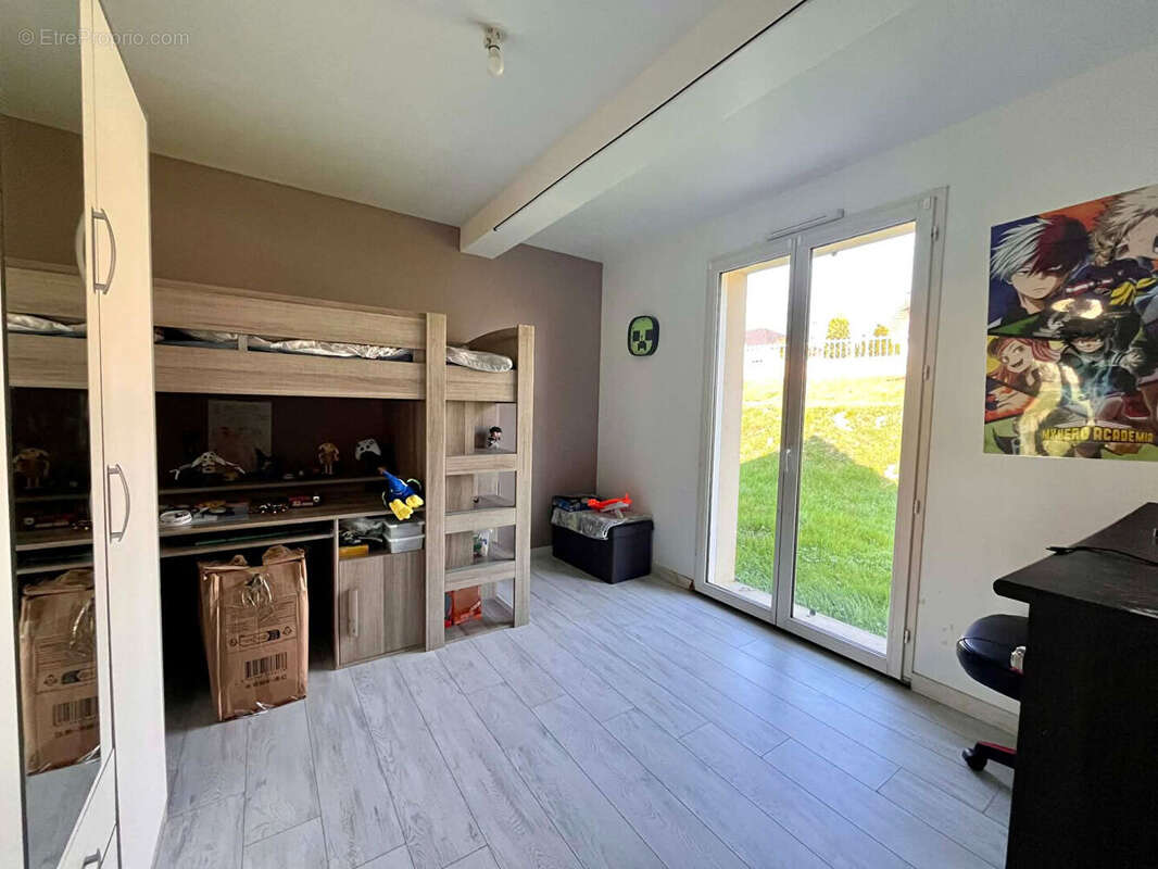 Maison à VILLERS-COTTERETS