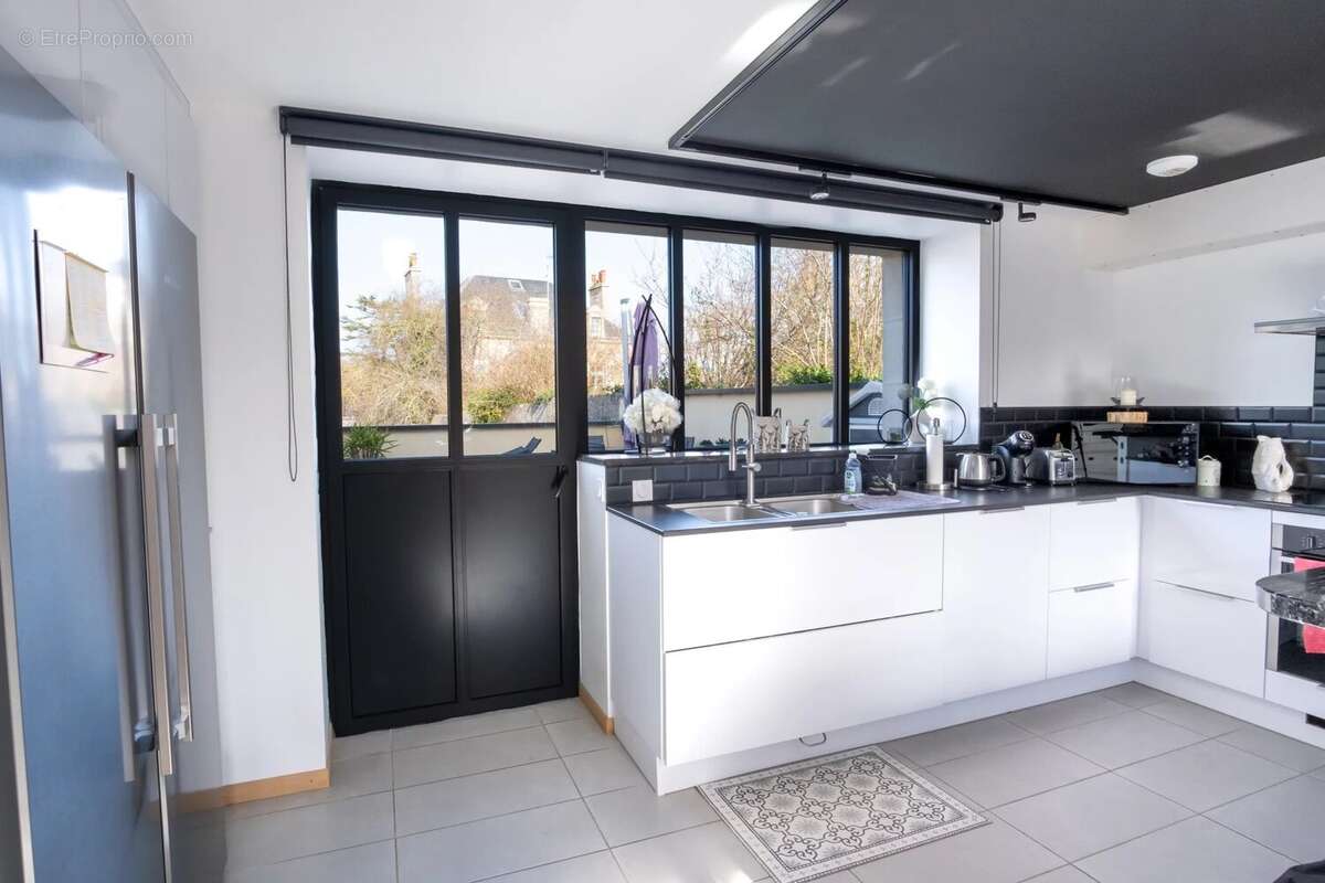 COURSEULLES SUR MER - Loft 107m² avec terrasses et parking - photo 6