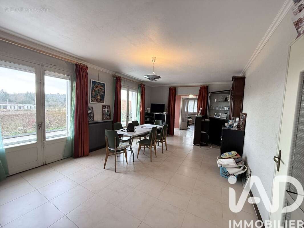 Photo 5 - Maison à SAINT-JULIEN-DU-SAULT