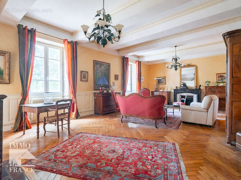 Appartement à BOURG-EN-BRESSE