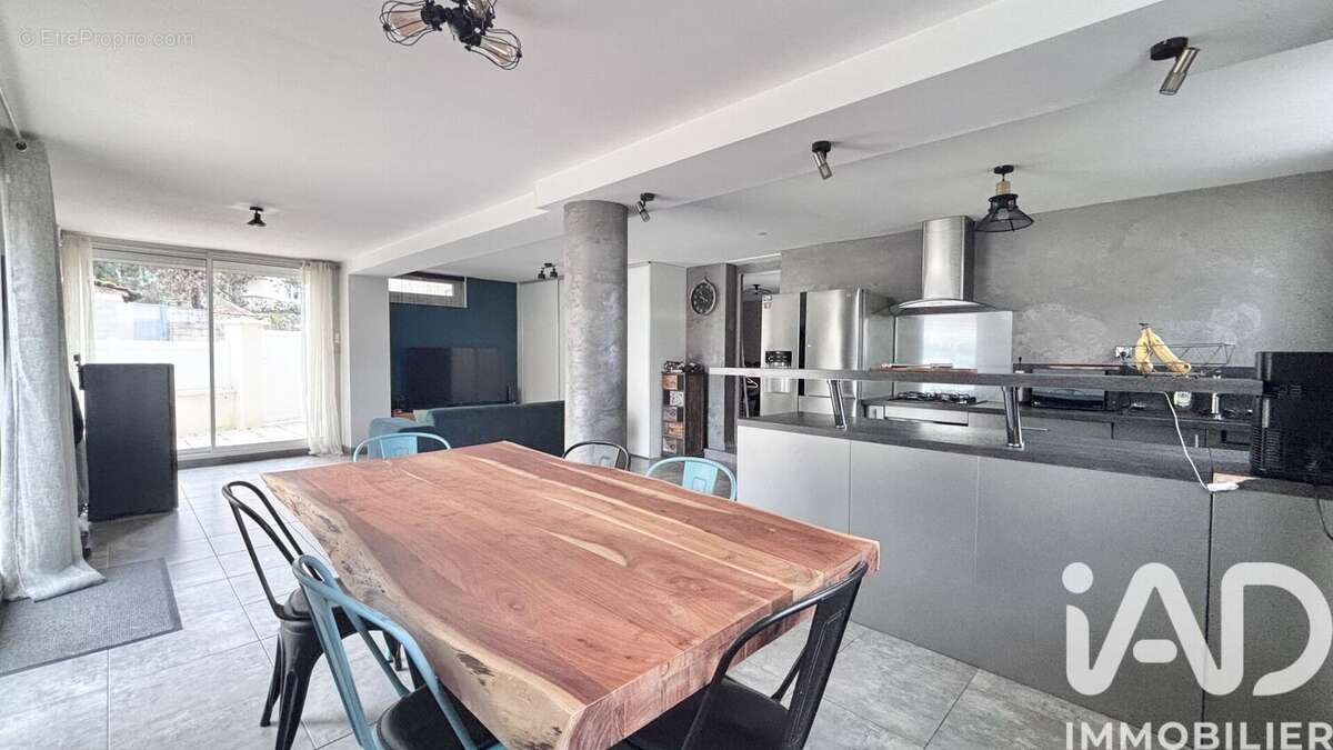 Photo 2 - Maison à BAS-EN-BASSET