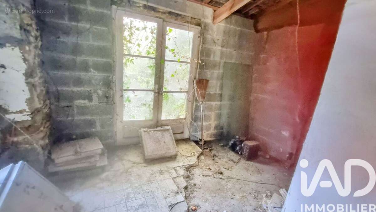 Photo 7 - Maison à SAINT-BERTHEVIN-LA-TANNIERE