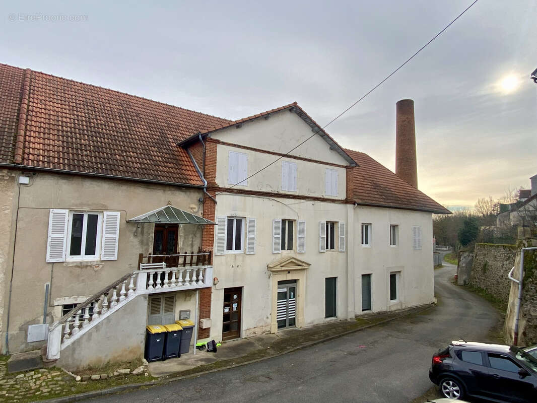 Appartement à SAINT-GERMAIN-DES-FOSSES