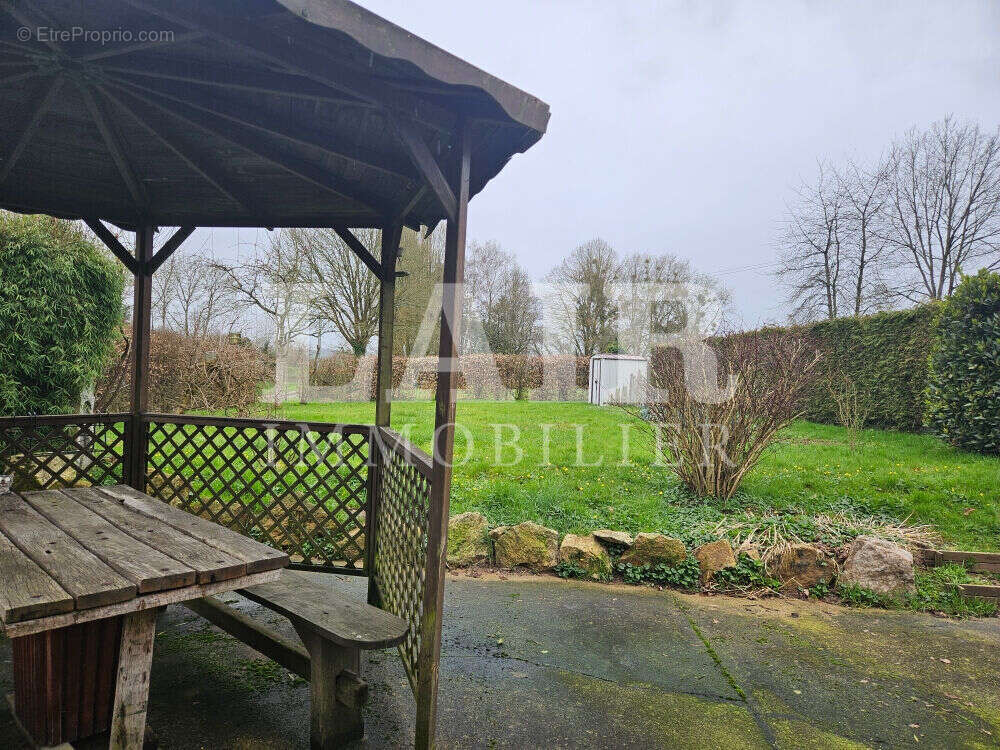 Maison à SAINT-PIERRE-DES-NIDS