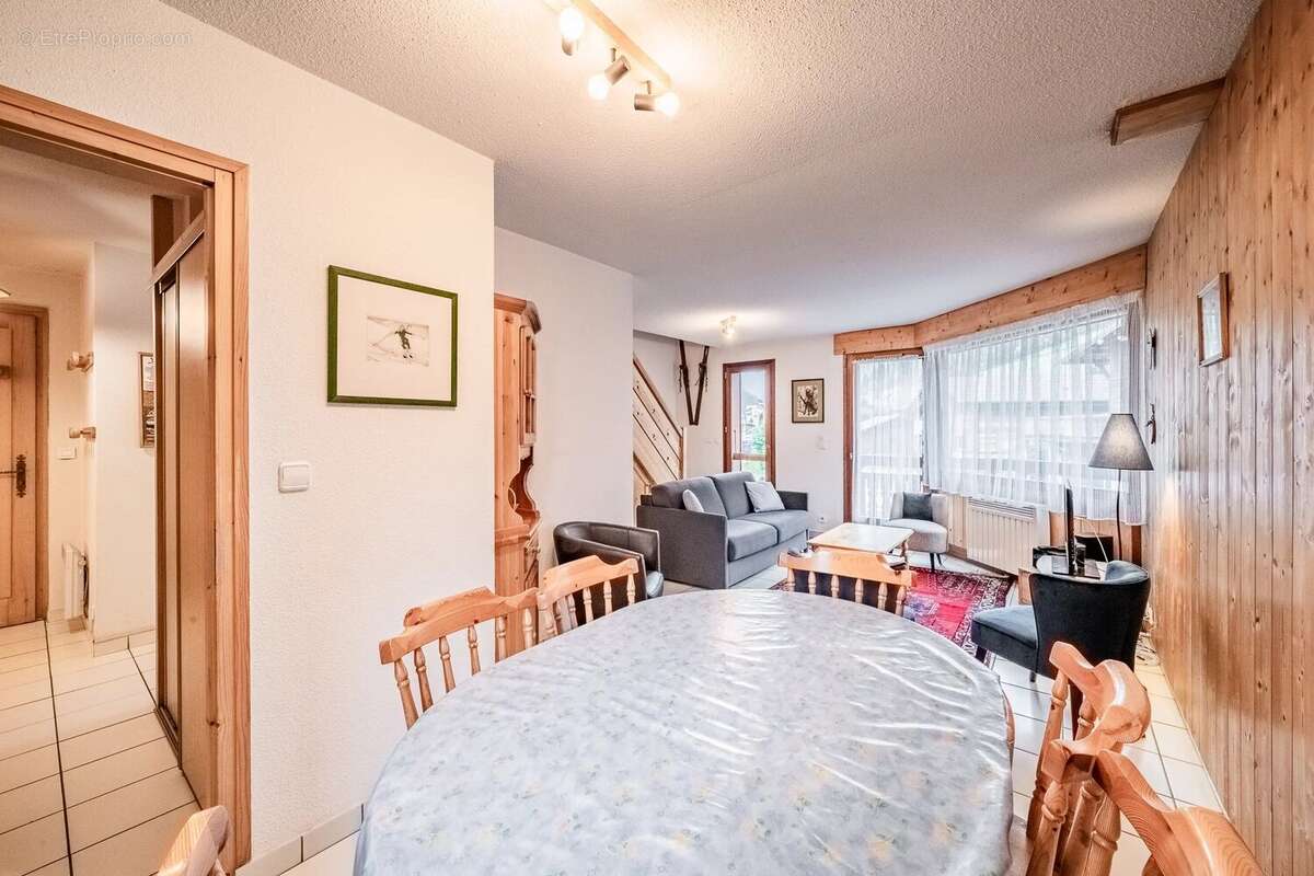 Magnifique Appartement en duplex de 2 chambres + coin nuit en plein coeur du village de Morzine - photo 7