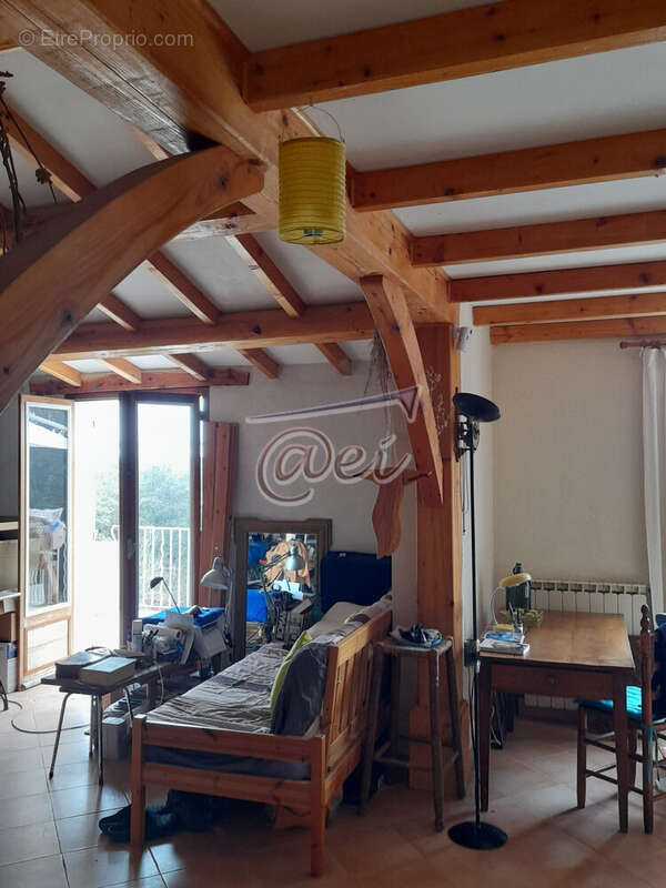 Maison à GINASSERVIS