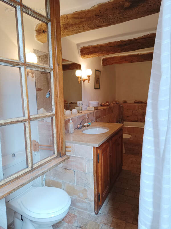 Maison à VAISON-LA-ROMAINE