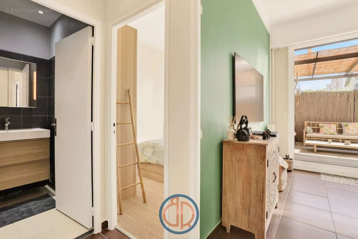 Appartement 2 pièces 47 m² à vendre à Nice (06100) - photo 7
