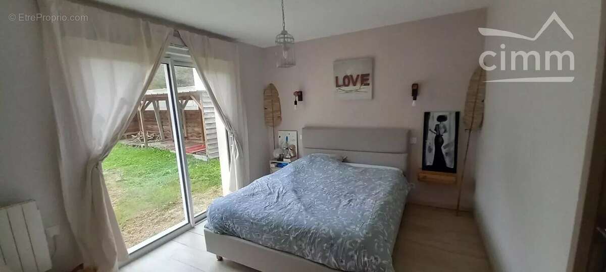 Maison à CANDE-SUR-BEUVRON