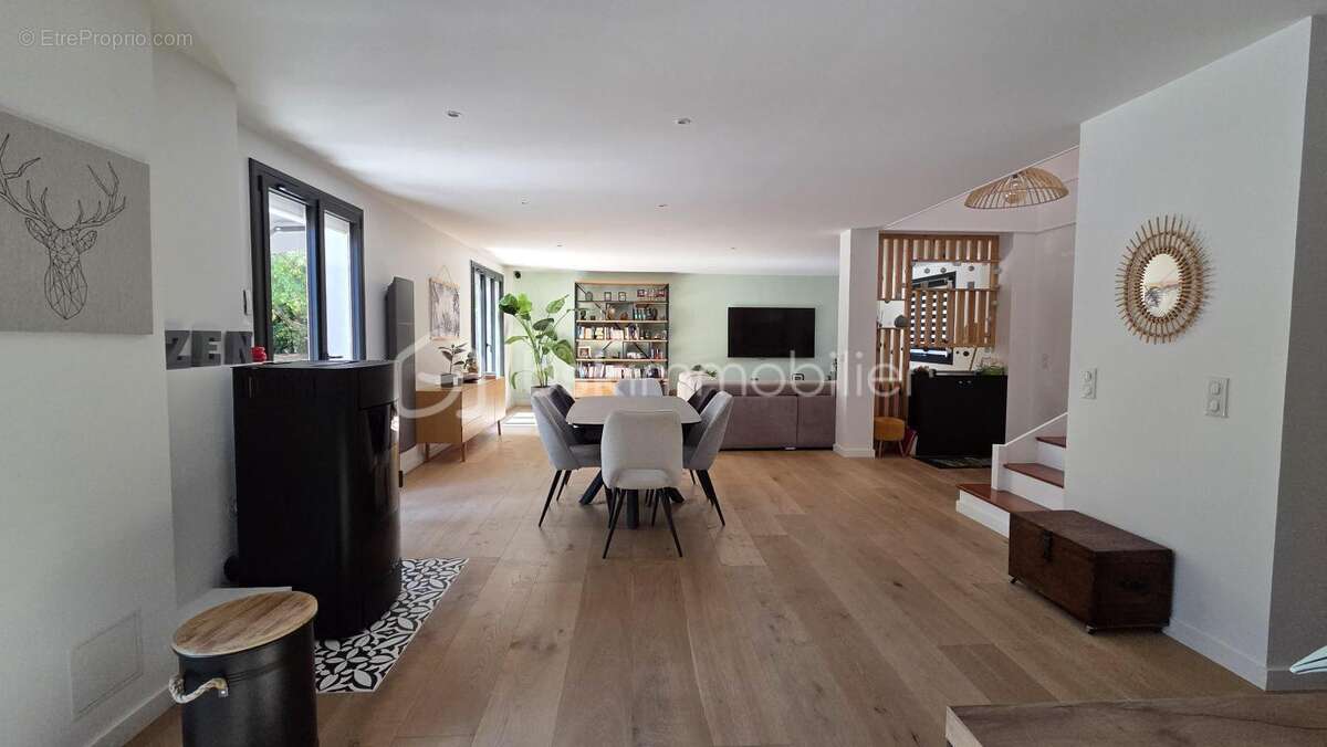 Maison de 7 pieces 190 m2 type rosemary - photo 3