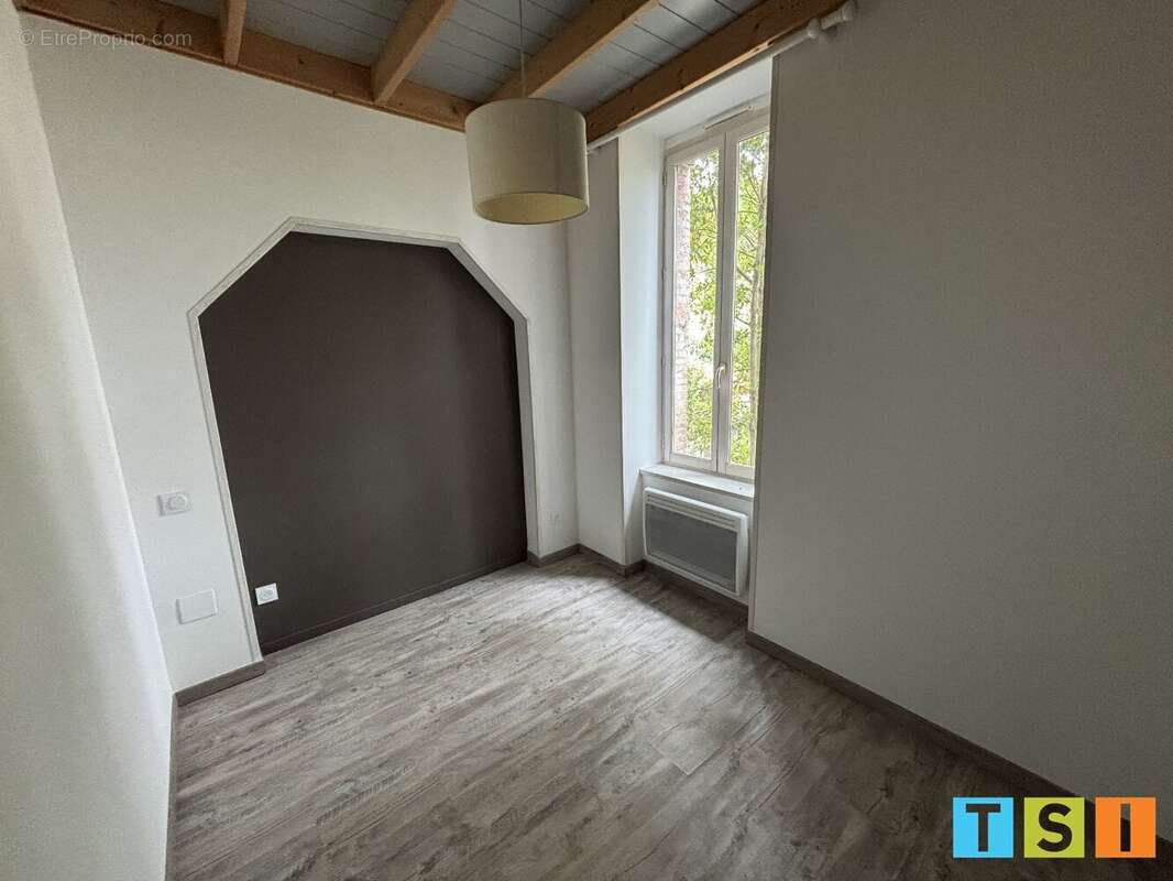 Appartement t3 avec garage proche des commodités - photo 4