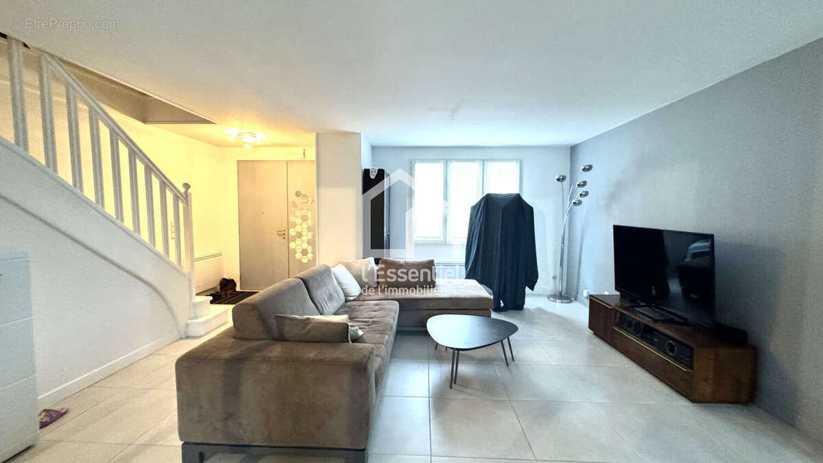 Maison à VERNOUILLET