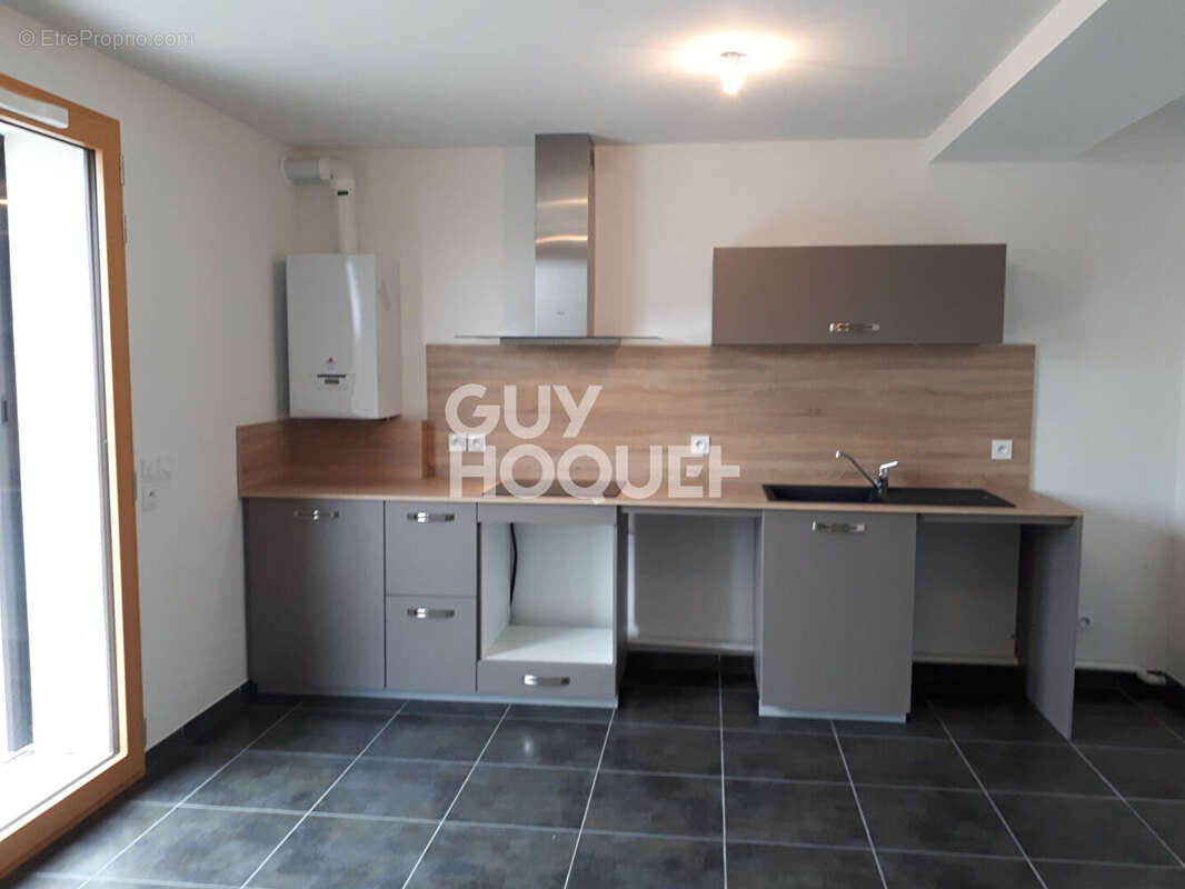 Appartement à LYON-9E
