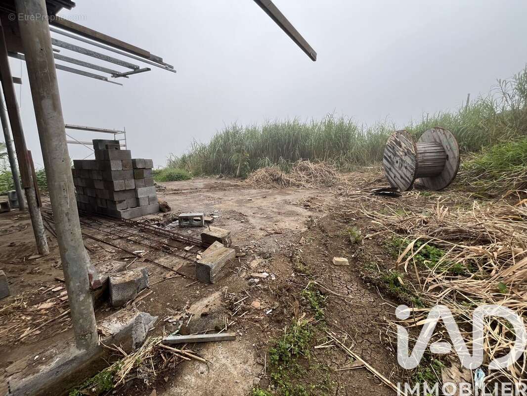 Photo 4 - Terrain à LES AVIRONS