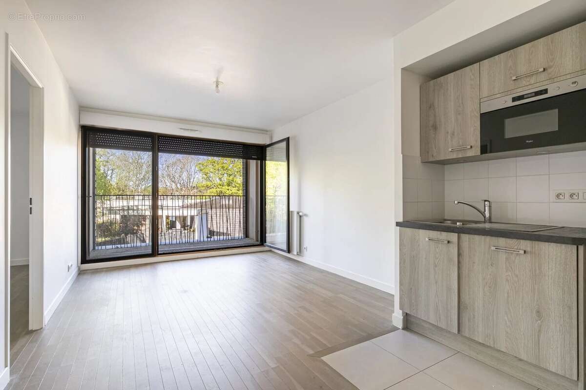 Appartement à CHAVILLE