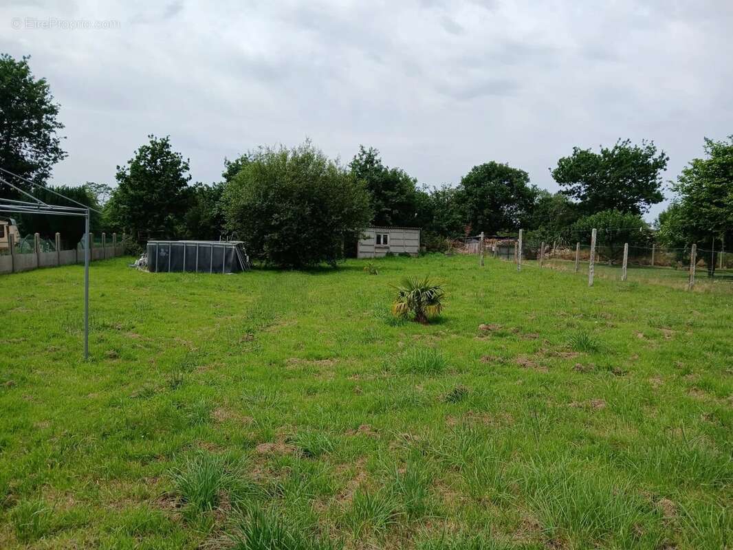 Maison 98 m² à Prat  - photo 8