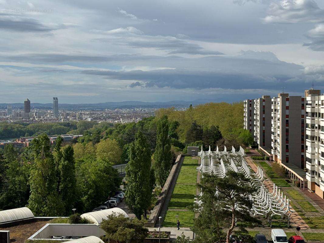Appartement à CALUIRE-ET-CUIRE