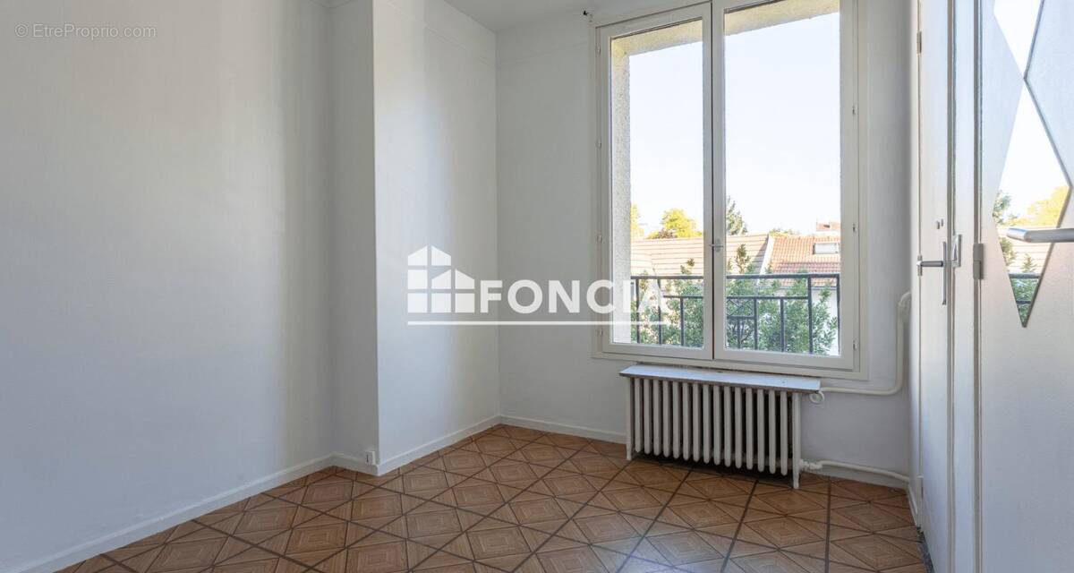 Appartement à BAGNEUX