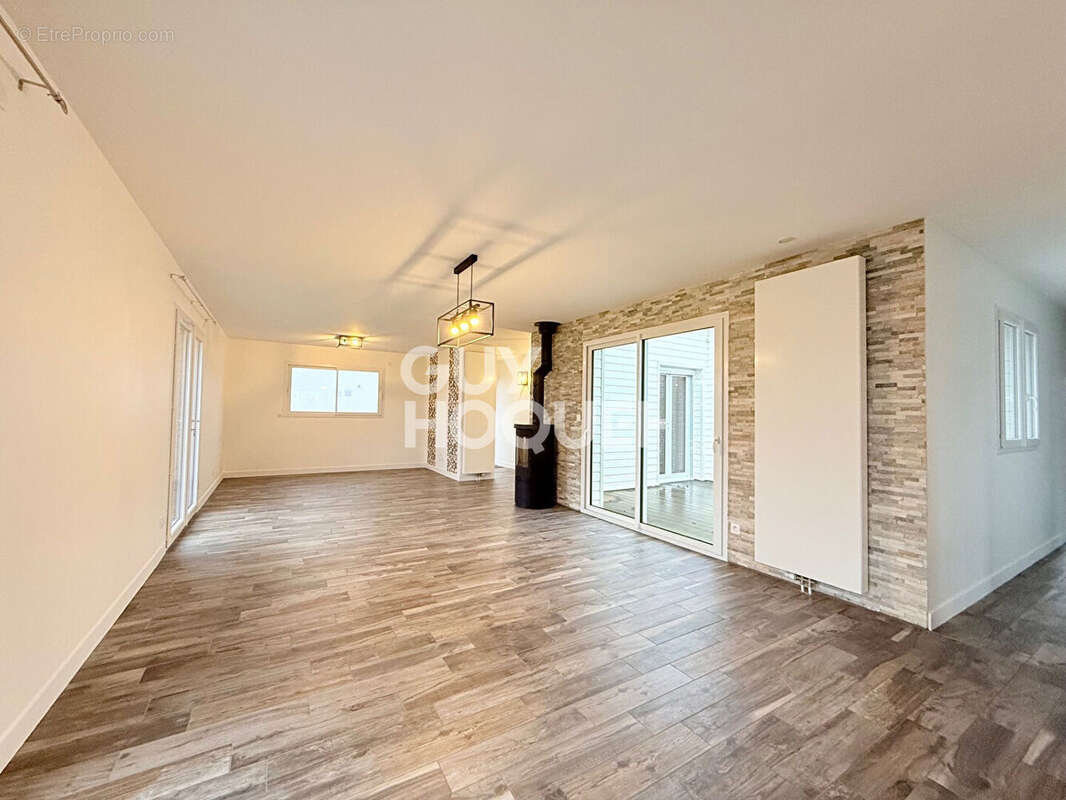 Maison à ESQUAY-NOTRE-DAME