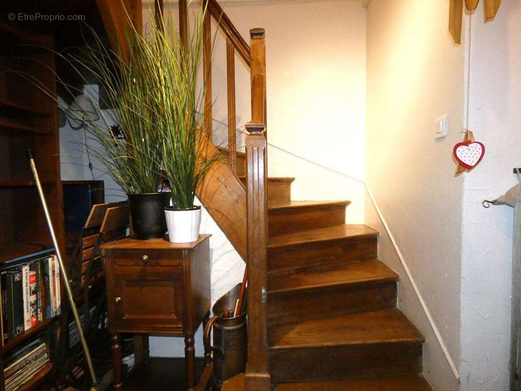 Maison à CORGNAC-SUR-L&#039;ISLE