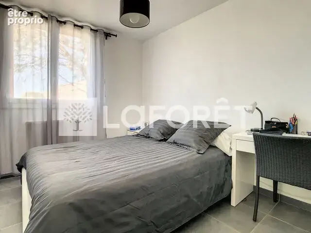 Appartement Vitrolles 4 pièce(s) 85 m2 + PARKING - photo 12