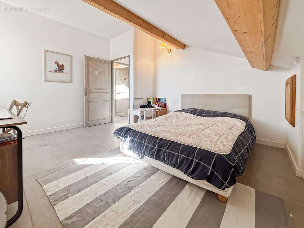 Maison à LIVRON-SUR-DROME