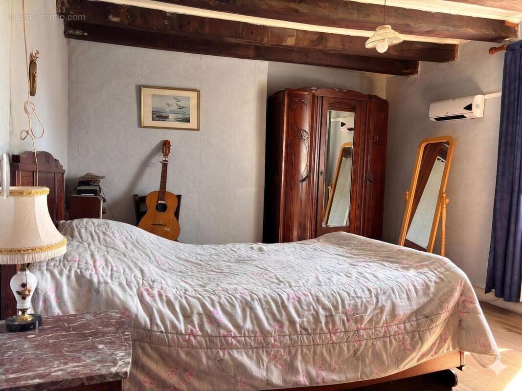 Maison 130 m² à Masbaraud-Merignat  - photo 5