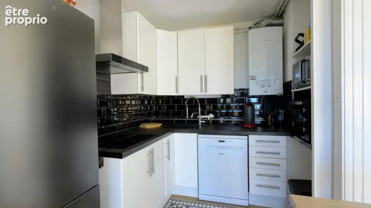 Appartement rénové - photo 9