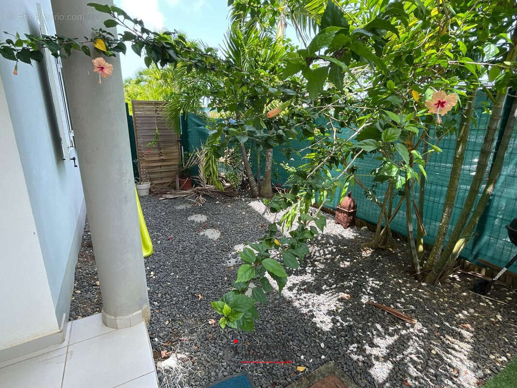 Appartement à PETIT-BOURG