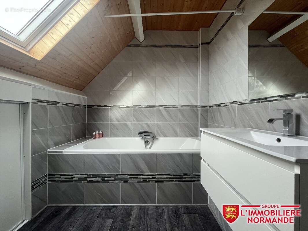 Maison à PACY-SUR-EURE