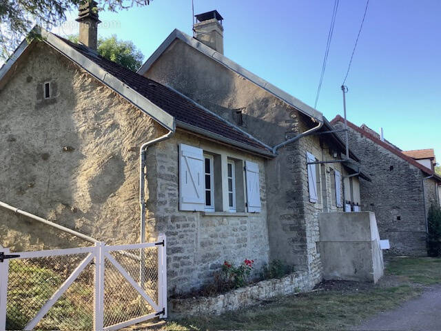 Maison à VITTEAUX