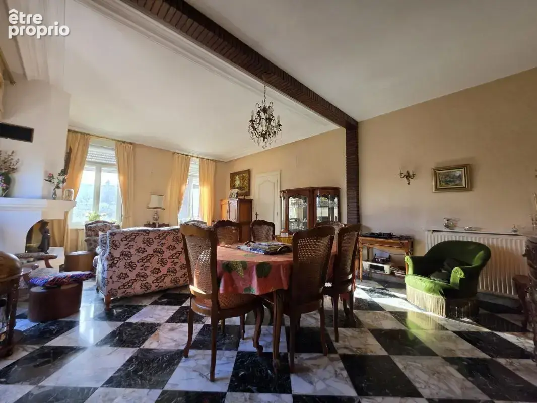 Maison individuelle avec atelier, dépendances et jardin clos - photo 9
