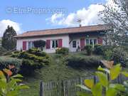 Maison à CHAILLAC-SUR-VIENNE