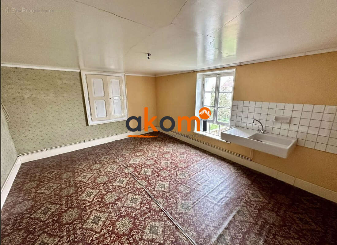 Maison à CIREY-SUR-VEZOUZE