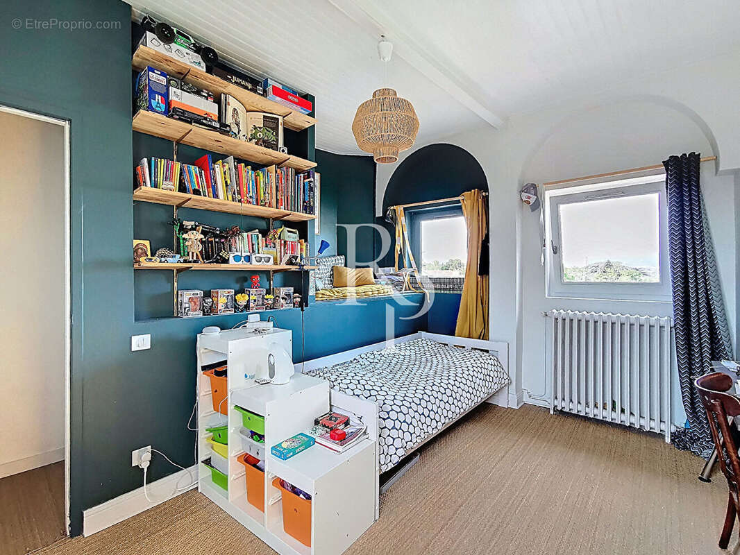 Appartement à LYON-5E