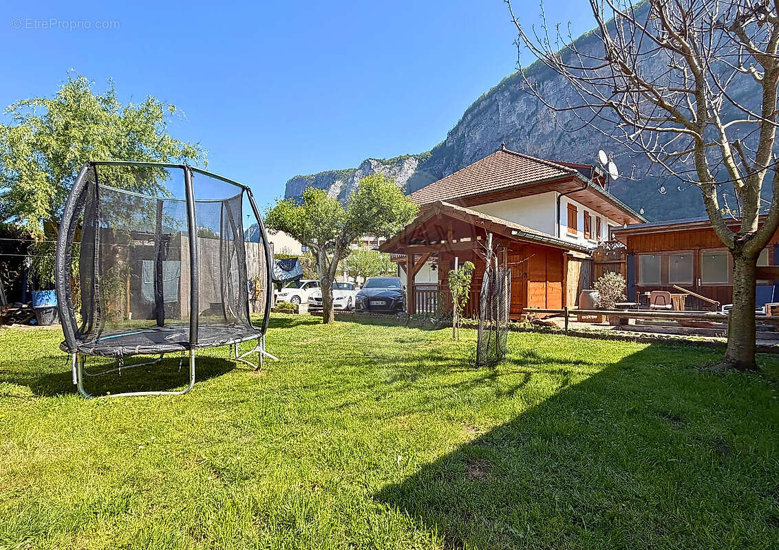 Maison à MAGLAND