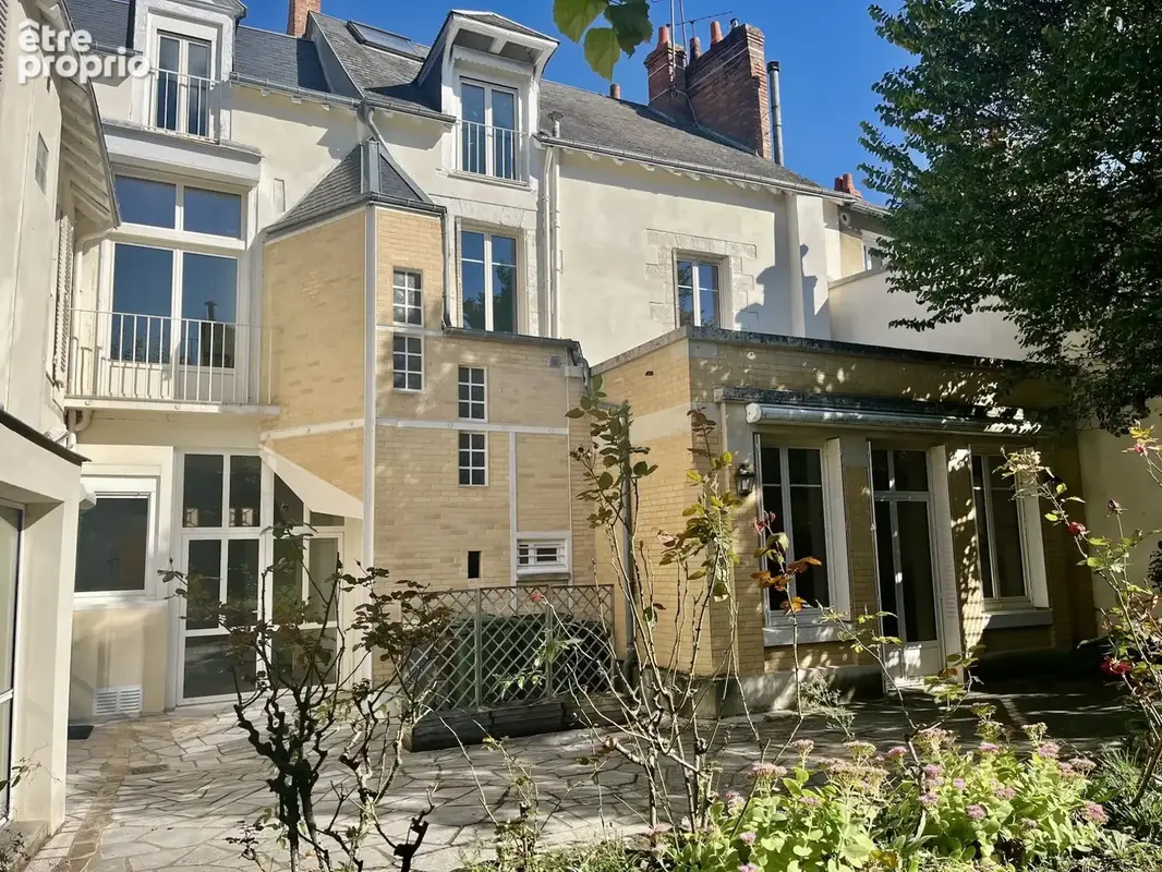 Maison 268 m² à Orleans  - photo 3