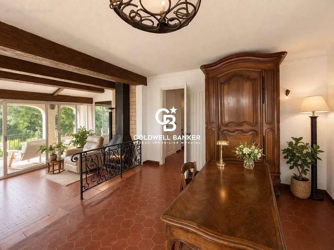 Maison à CARQUEIRANNE