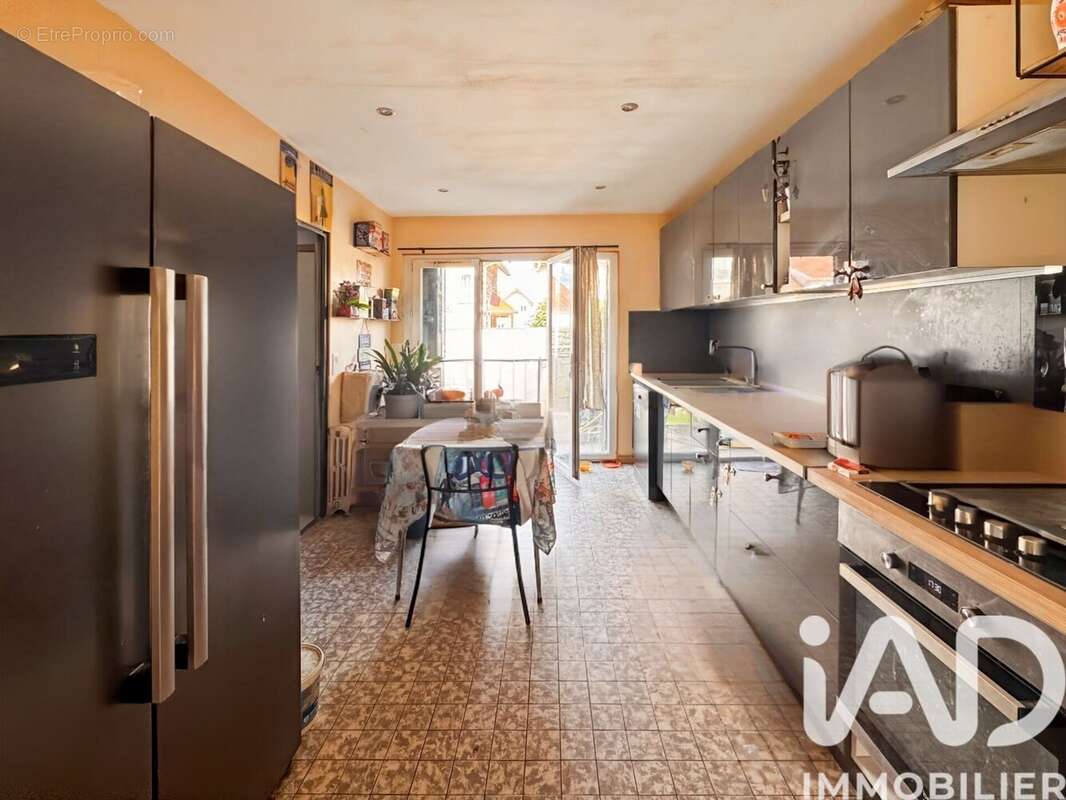 Photo 2 - Maison à VILLENEUVE-LE-ROI