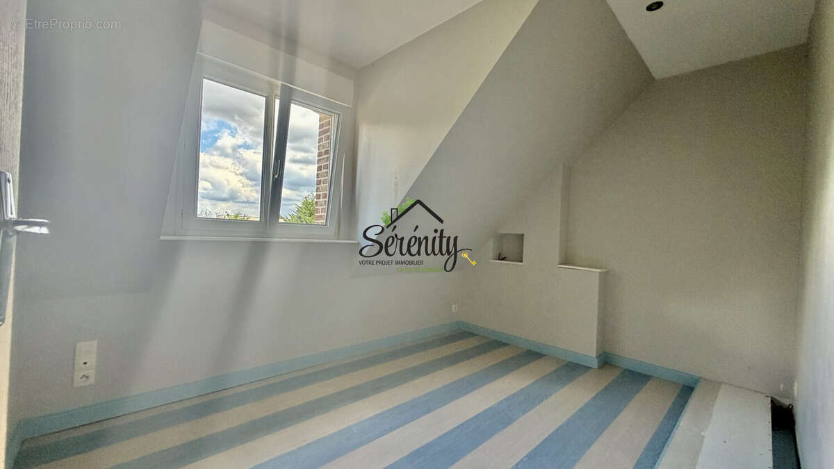 Maison 172 m² à Loffre  - photo 9
